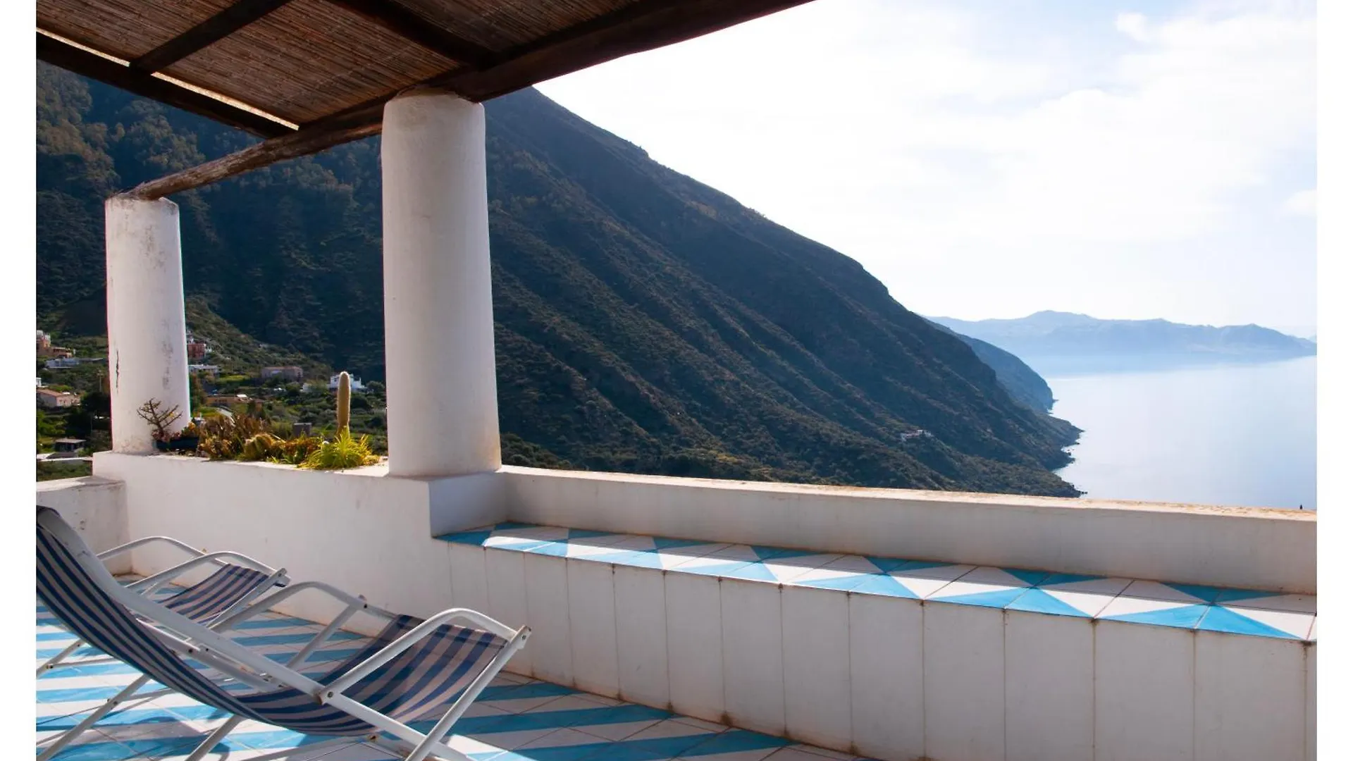 Holiday home Villa Donatella Leni Italy
