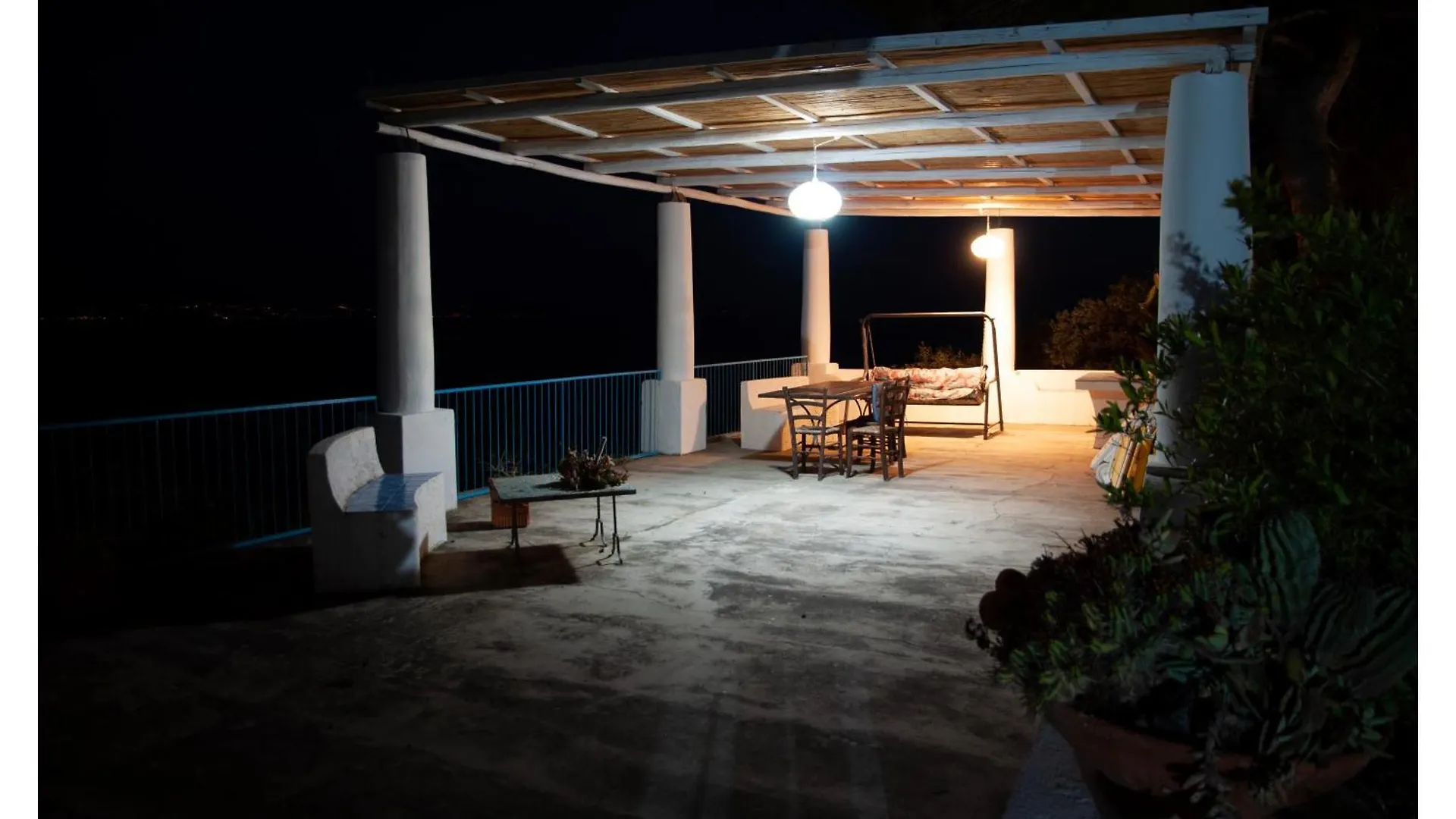 Holiday home Villa Donatella Leni Italy